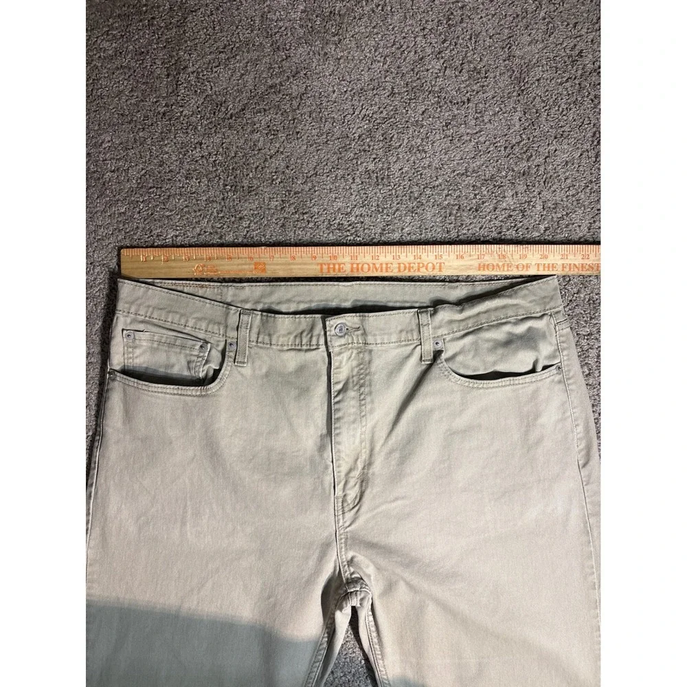 Levis 502 Athletic Taper Khaki Tan Chino Pants Mens 42X36 Stretch Cotton Denim